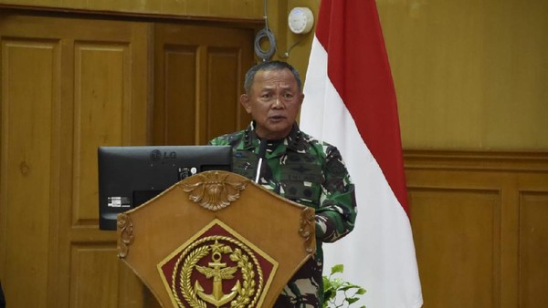 Letjen Ganip Warsito (Foto: dok. Puspen TNI)