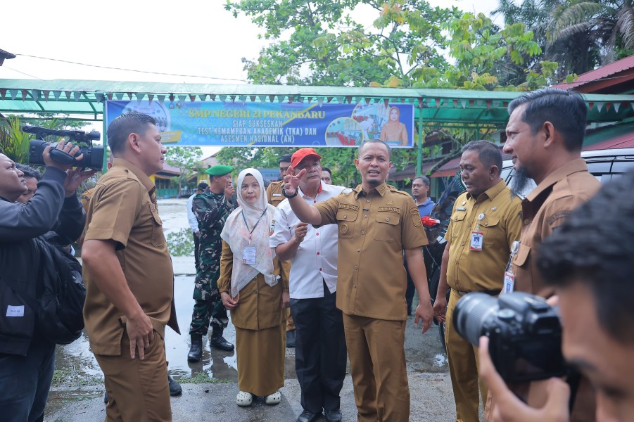 Komputer Sekolah Minim, Agung Siapkan Program Pembaruan