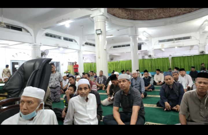 Warga Muhammadiyah di Kampar Gelar Sholawat Tarawih Perdana