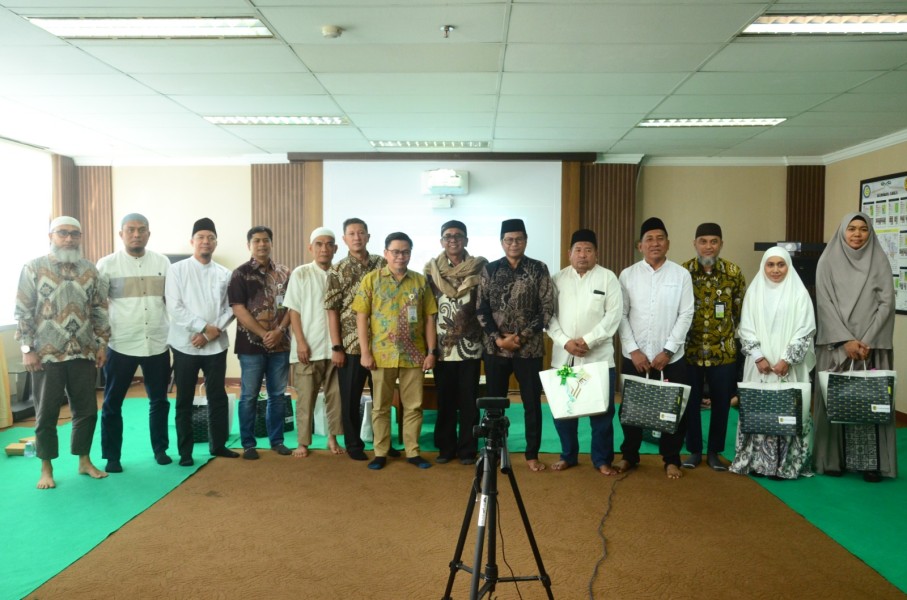 PT BSP Lepas 12 Calon Jamaah Haji Karyawan Tahun 2026