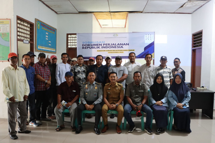 Imigrasi Gelar Sosialisasi di Kantor Lurah Selatpanjang Timur