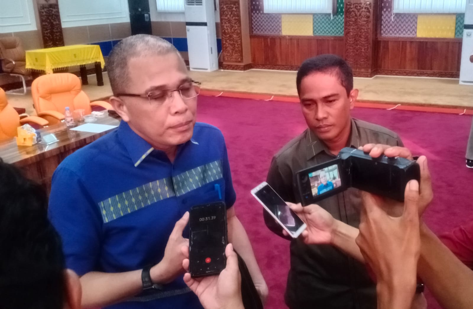 Sejumlah Retribusi Daerah Dihilangkan