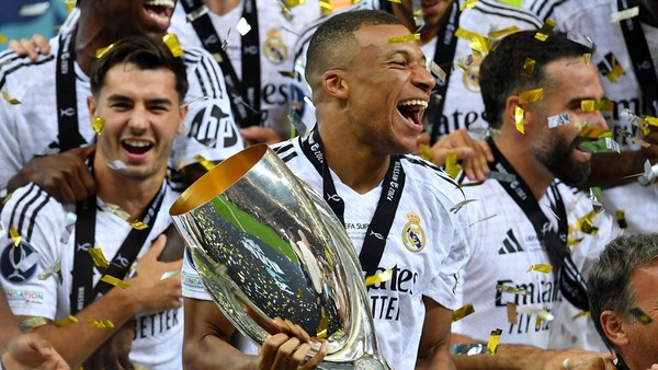 Menderita, Lalu Juara