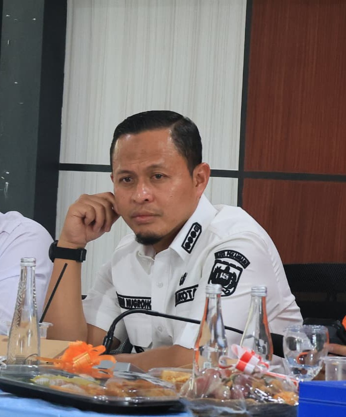 Camat Jangan Hanya Duduk di Kantor, Jalan Rusak dan Pelayanan Warga Harus Ditangani