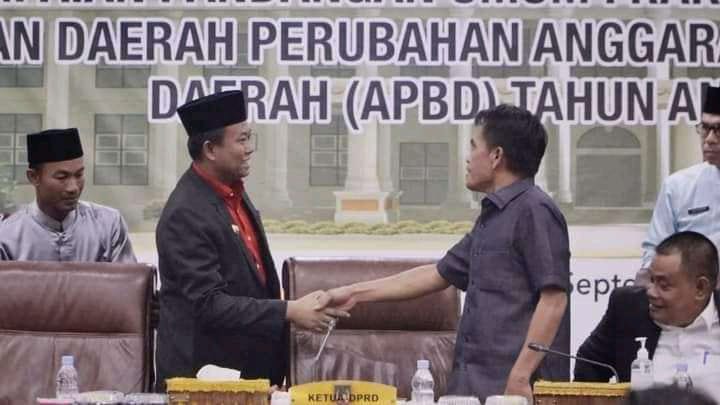 DPRD Rohil Minta Rp 2,4 Triliun APBD-P Digunakan untuk Kemakmuran Rakyat