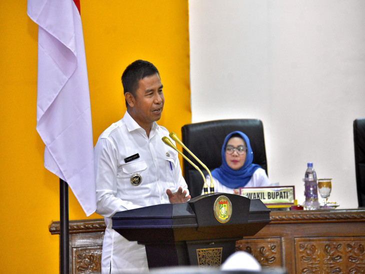 Bupati Sampaikan LKPJ TA 2024 di Hadapan Anggota DPRD Kampar