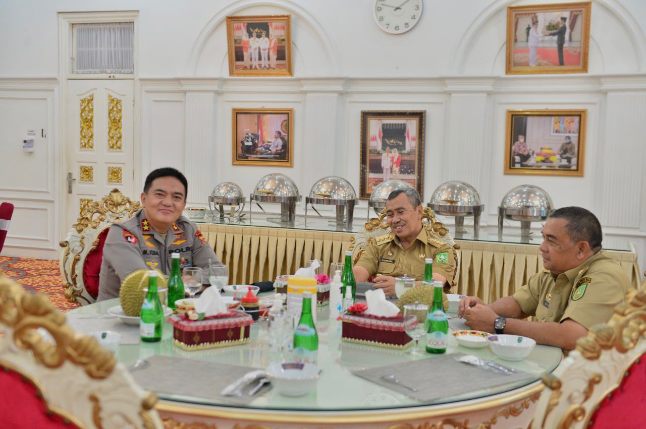 Kapolda Riau Anjangsana Perdana ke Gubernur dan Wakil Gubernur