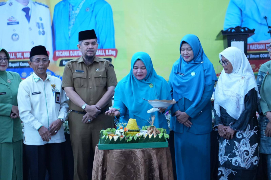 Pj Ketua TP PKK Ricana Djayanti Hambali Menghadiri Puncak Peringatan HUT Ke-37 GOW Kabupaten Kampar