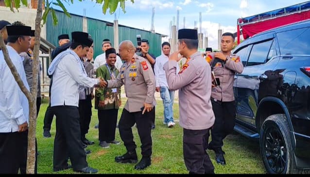 Wakapolda Riau Hadiri Silaturahmi dan Buka Puasa Bersama Santriwati di Kampar