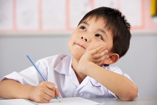 Bapak Ibu Guru Catat Ya! Begini Tips Mengajak Siswa Aktif Bercerita Lewat Tulisan Tangan