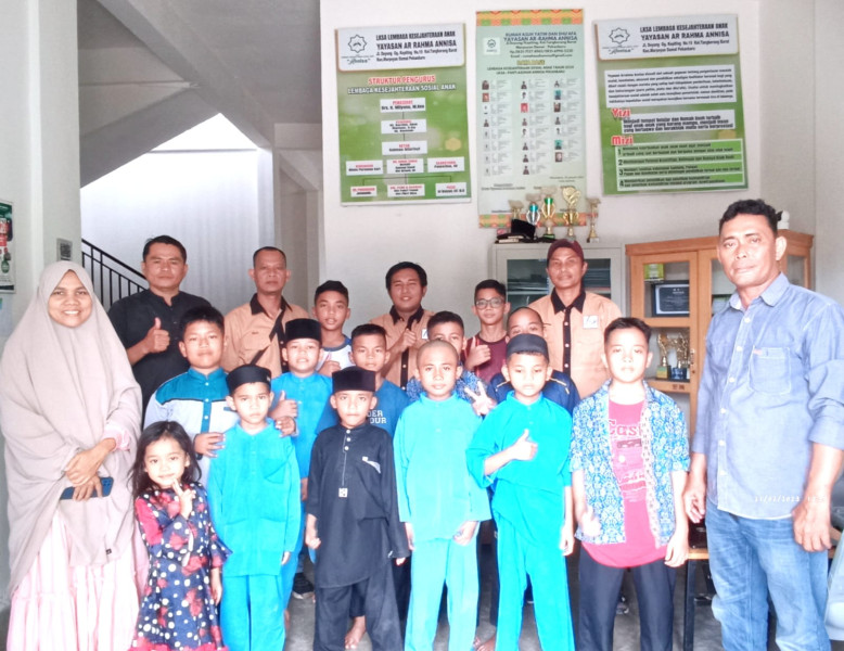 Menyambut Bulan Puasa Ramadhan, Forum Jurnalis Pekanbaru Berbagi Kebahagiaan Di Panti Asuhan Putra An-Nisa