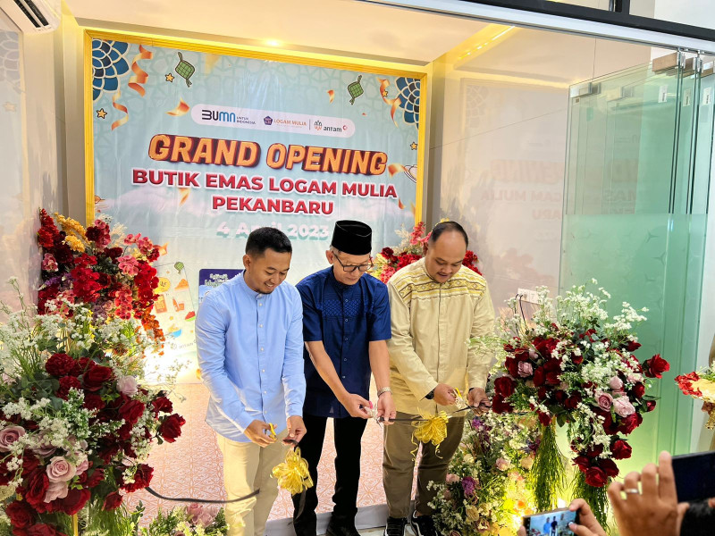 Banyak Peminat, Butik Emas ANTAM Logam Mulia Kini Hadir di Pekanbaru