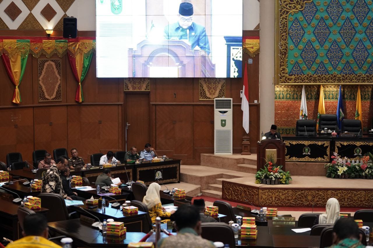 Wagubri Sampaikan Ranperda Pengelolaan Kekayaan Daerah