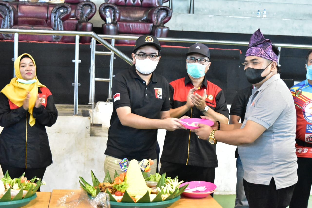 Ginda Burnama Hadiri Pelantikan Pengurus Hangtuah Inline Skate