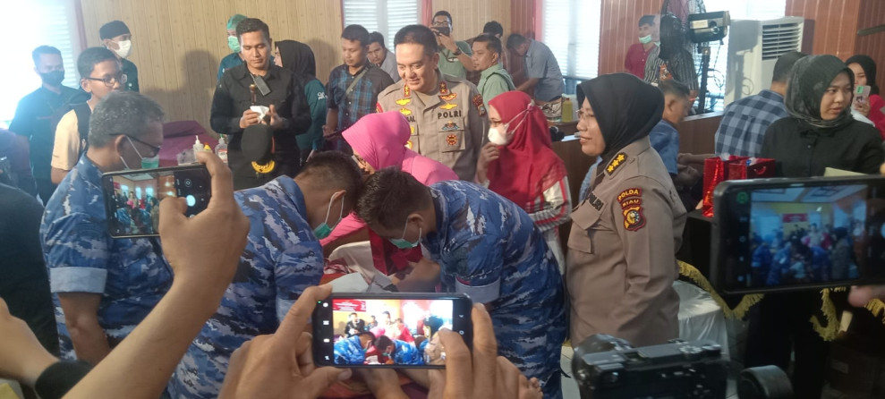 Kapolda Tinjau Pelaksanaan Sunat Massal Dalam Rangka HUT Bhayangkara