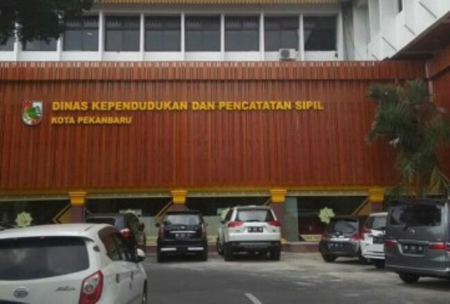 Disdukcapil Pekanbaru Raih Predikat Sangat Baik dari Kemendagri, Pelayanan Publik Tuai Apresiasi