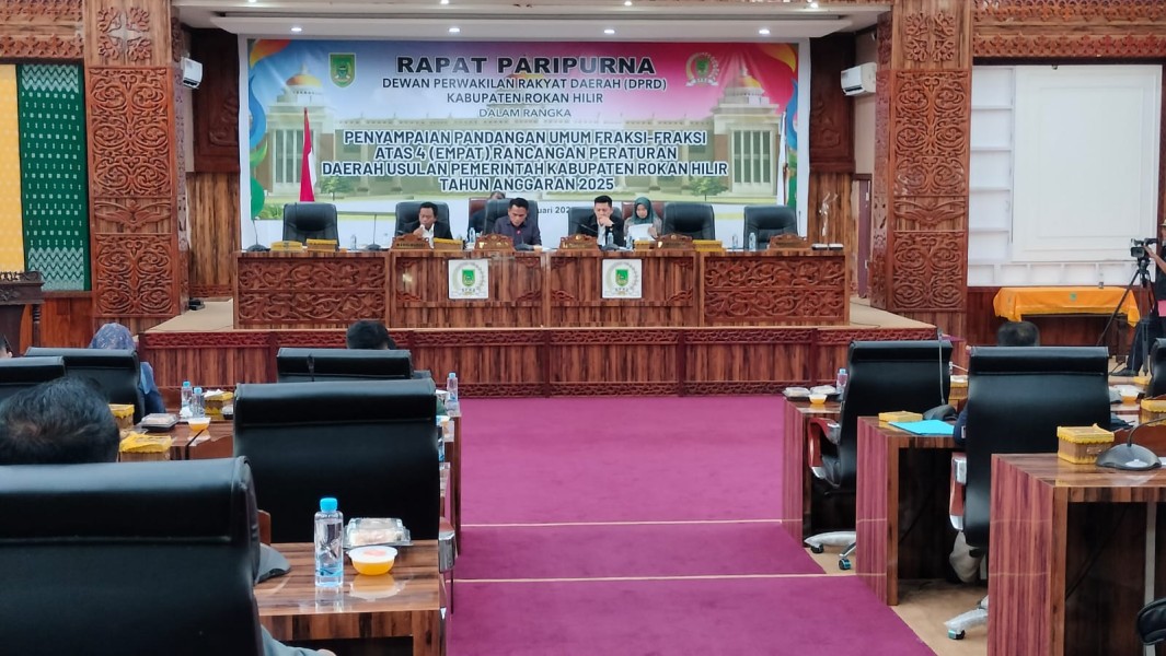 8 Fraksi DPRD Rohil Dukung 4 Ranperda Usulan Pemerintah untuk Dibahas