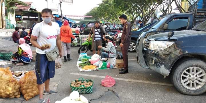 Pesan untuk PKL di Pekanbaru, Jangan Berjualan di Jalur Hijau