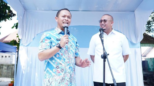 Wali Kota Pekanbaro dan Andre Rosiade Kompak: MBG Harus Dievaluasi, Bukan Dihentikan
