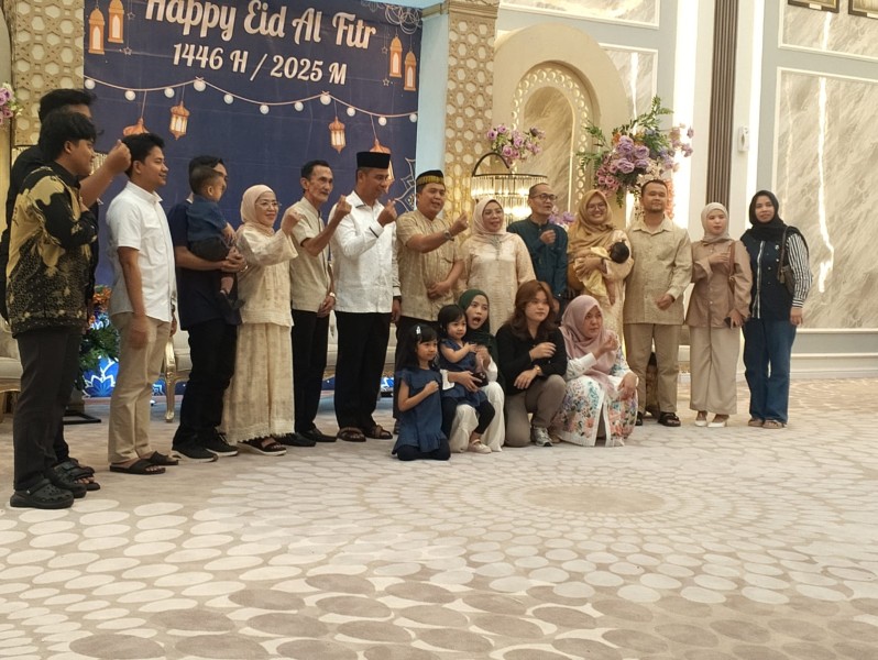 Bupati Kampar dan Wabup Kembali Open House Raya Kedua Idul Fitri 1446 H