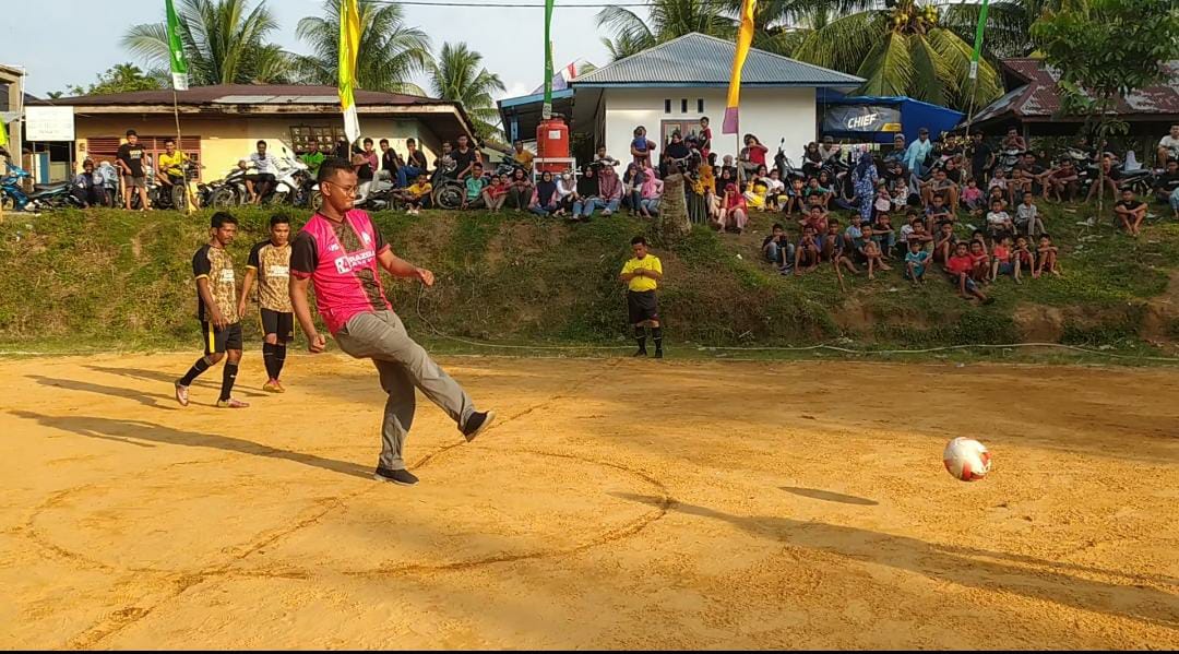Turnamen Futsal Pordus Resmi Dibuka Kades Pulau Terap