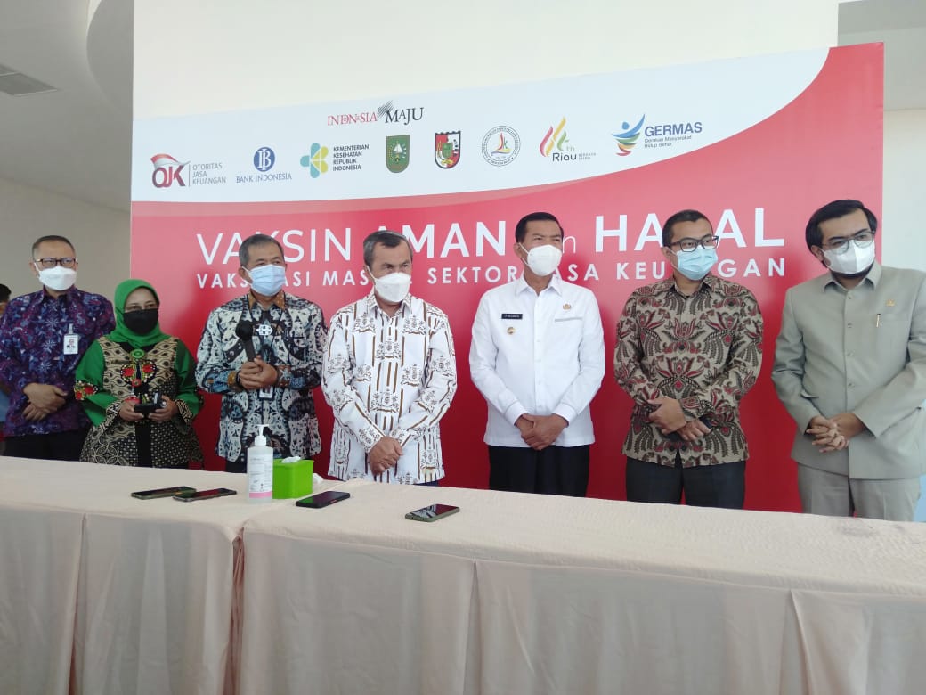 DPRD Pekanbaru Dukung Vaksinasi yang Dilakukan OJK