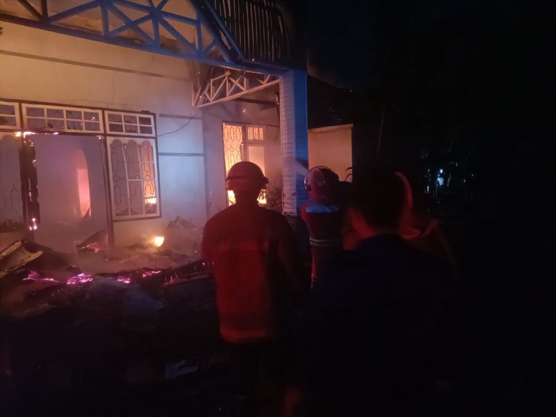 Rumah di Bangkinang Kota Terbakar, Kadis Damkar: Anggota Bekerja Sesuai Protap