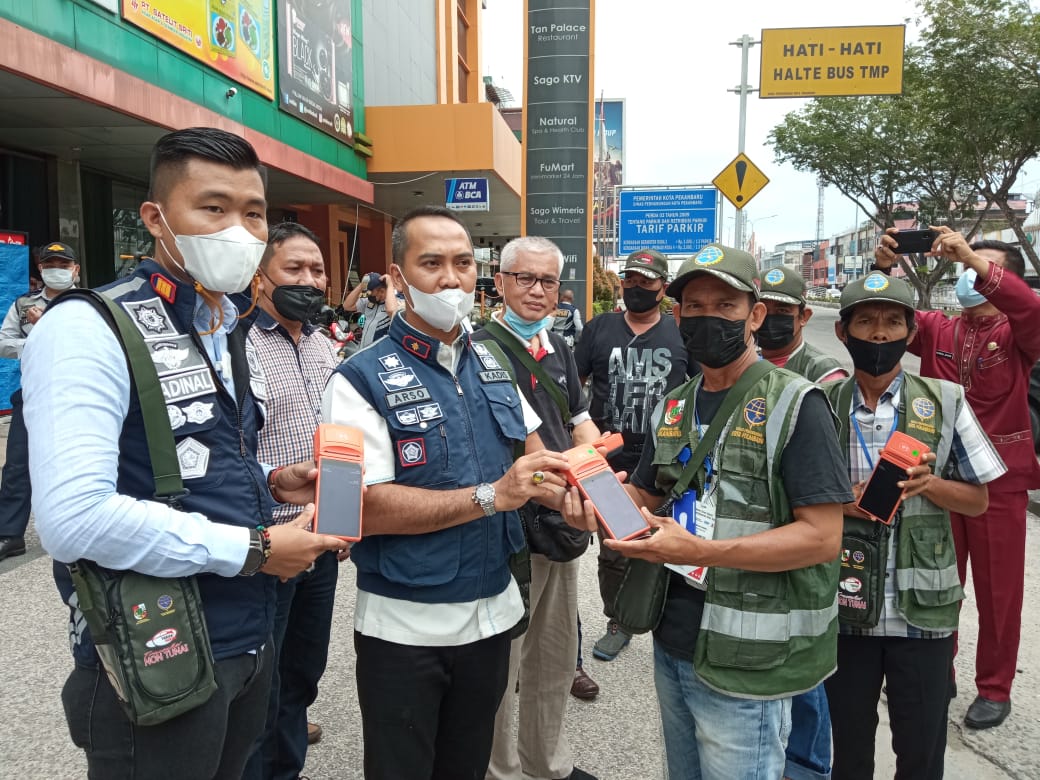 Inovasi Cashless Pada Layanan Parkir Pekanbaru
