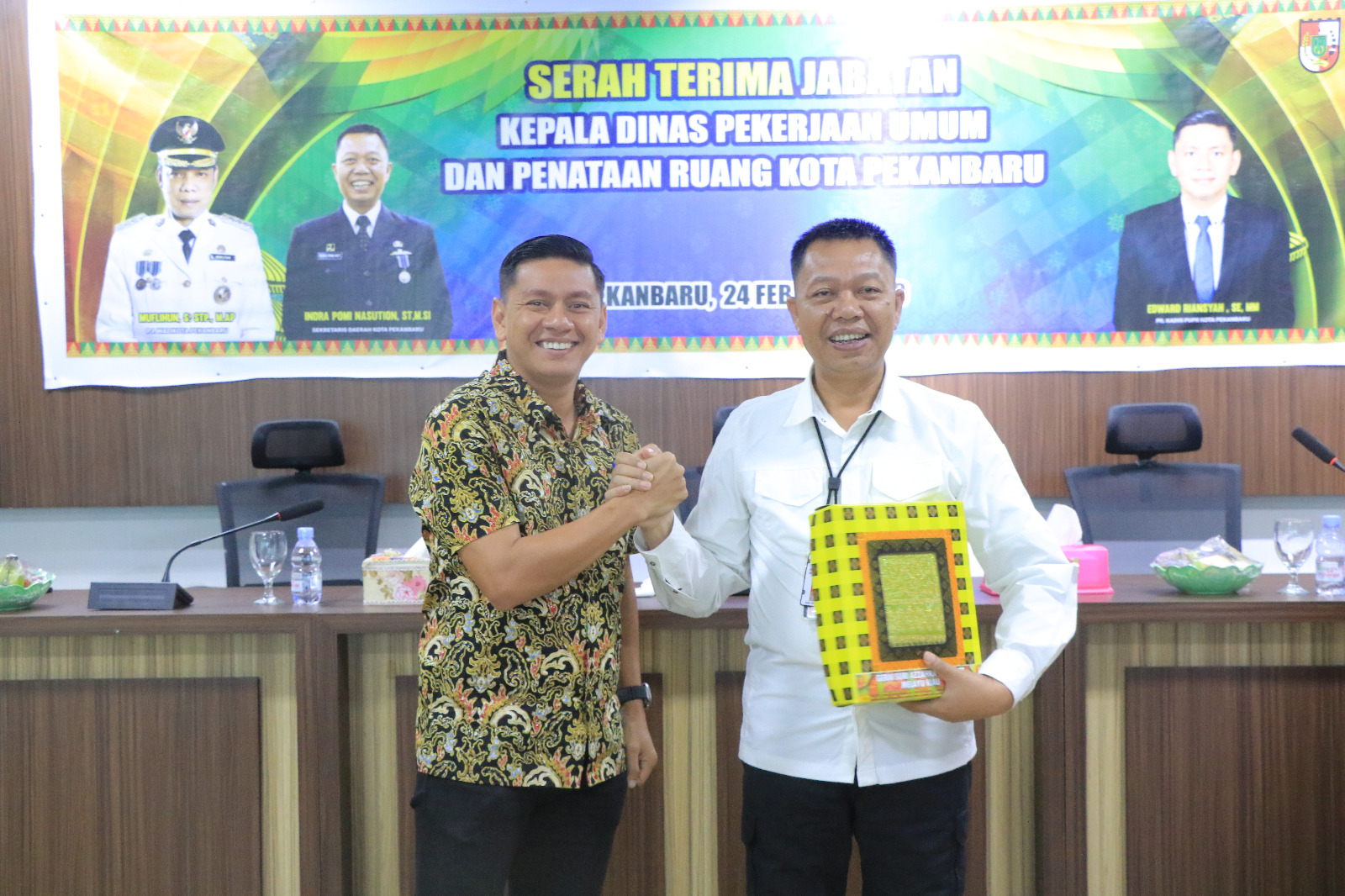 Indra Pomi Terharu, Edwar akan Tetap Minta Tunjuk Ajar