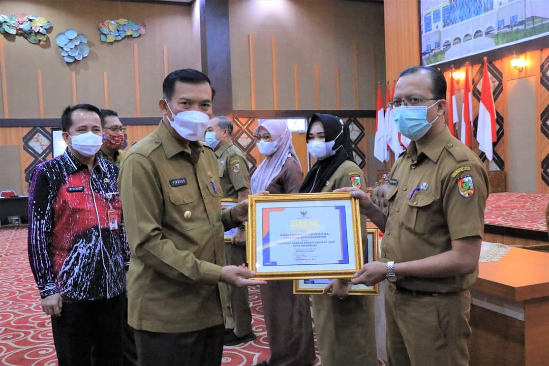 Diskominfotiksan Pekanbaru Raih Predikat OPD Sangat Inovatif