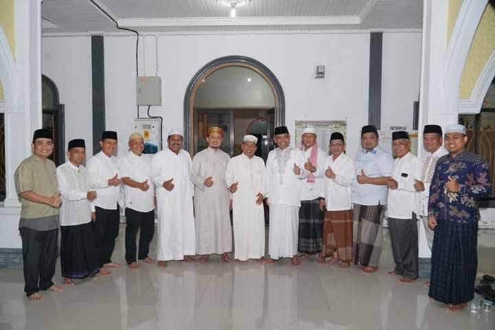 Dua Anggota DPRD Kampar Ikut Safari Ramadhan di Bangkinang Kota