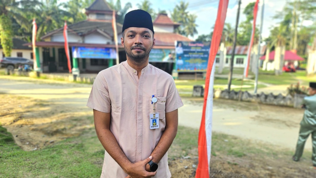 Bupati Safari Ramadhan ke Kebun Tinggi dan Wabup ke Bina Baru, Sekda Kosong