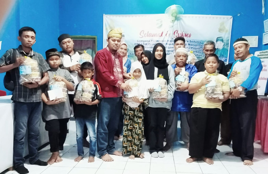 PADAN Riau Memberikan Bantuan Terhadap Masyarakat Kesusahan Ekonomi