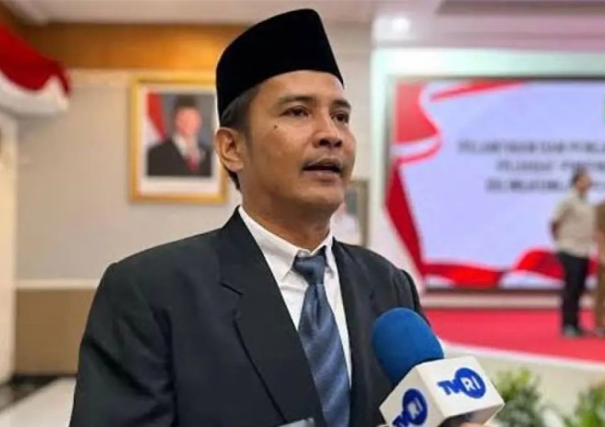 Pemprov Riau Setop Rekrutmen PNS Tahun Ini, Jumlah ASN Dinilai Sudah Terlalu Banyak