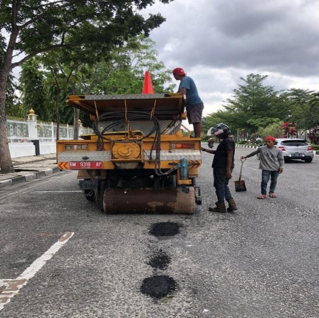 PUPR Gesa Perbaikan Jalan di Kecamatan Pekanbaru Kota