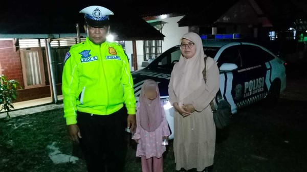 Mudik yang Tertinggal: Dua Kisah di Cipali