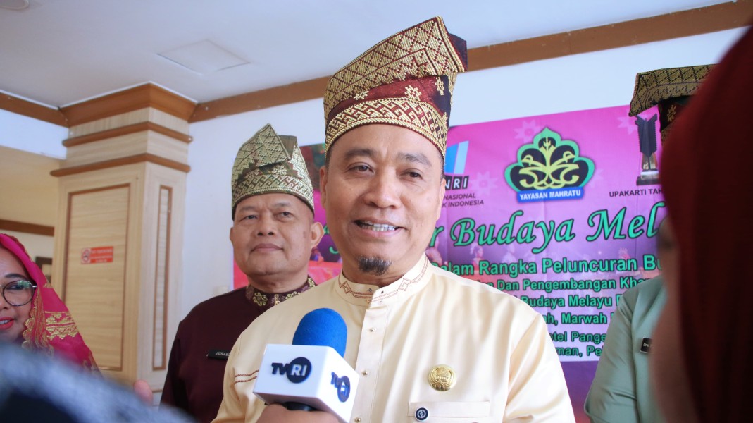 33 Motif Dibukukan, Wawako Dorong Songket Melayu Riau Naik Kelas