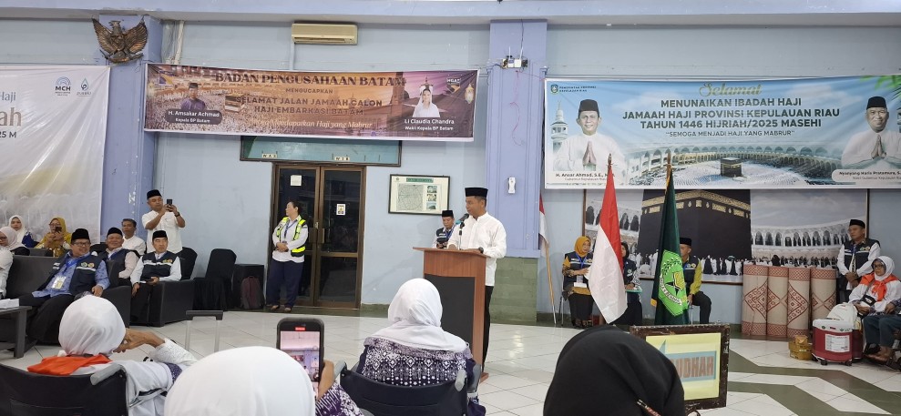 Dilepas Bupati dan Wabup Kampar, CJH Sudah Tiba Sore Tadi Waktu Arab Saudi