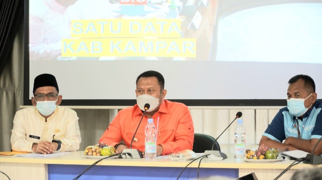 Bupati Kampar: Penyajian Data Harus Bertanggungjawab dan Selalu Update Setiap Saat