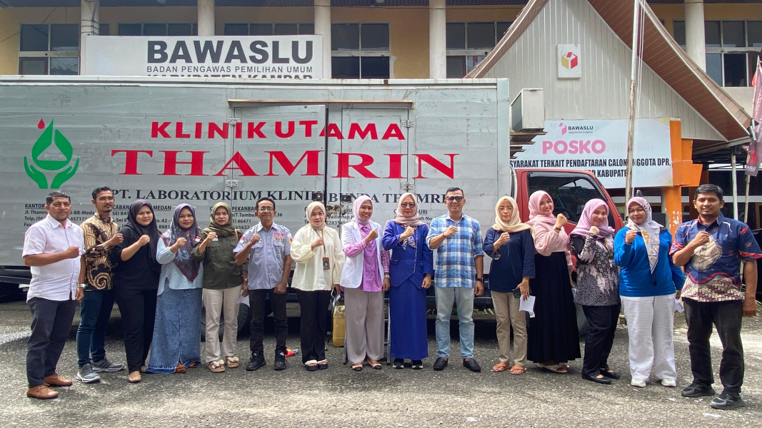 Klinik Thamrin Pekanbaru Periksa Kesehatan Pimpinan dan Staf Bawaslu Kampar Usai Rapat Pleno KPU