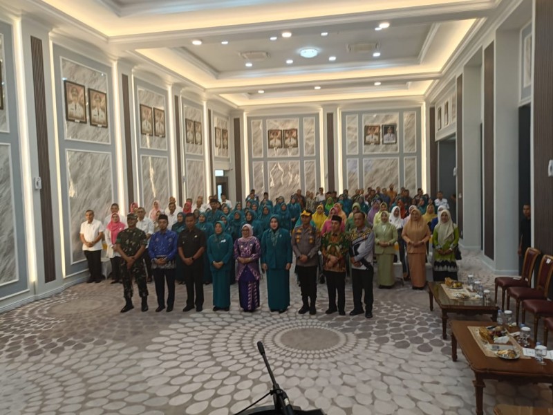 Bupati Kampar Kukuhkan Ketua dan Lantik Pengurus PKK/Tim Pembina Posyandu