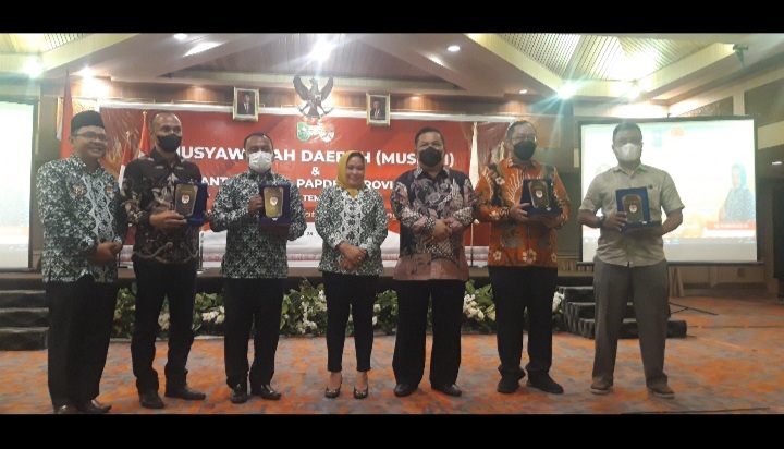 Majukan Produk Lokal, Sekdaprov Riau : Kepala Desa Tergabung di DPD PAPDESI Riau Diminta Mendata UMKM di Desa