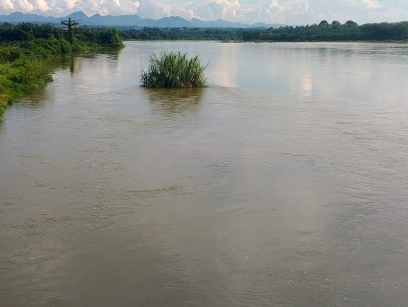 Air Sungai Kampar Masih Tinggi, Wabup Imbau Orangtua Waspada dan Turut Berdukacita Atas Peristiwa di Kuok