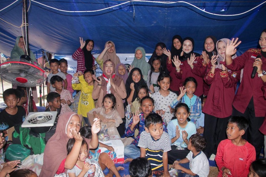 Dukungan Psikososial untuk Korban Banjir: Mengembalikan Senyum Anak-Anak Pekanbaru