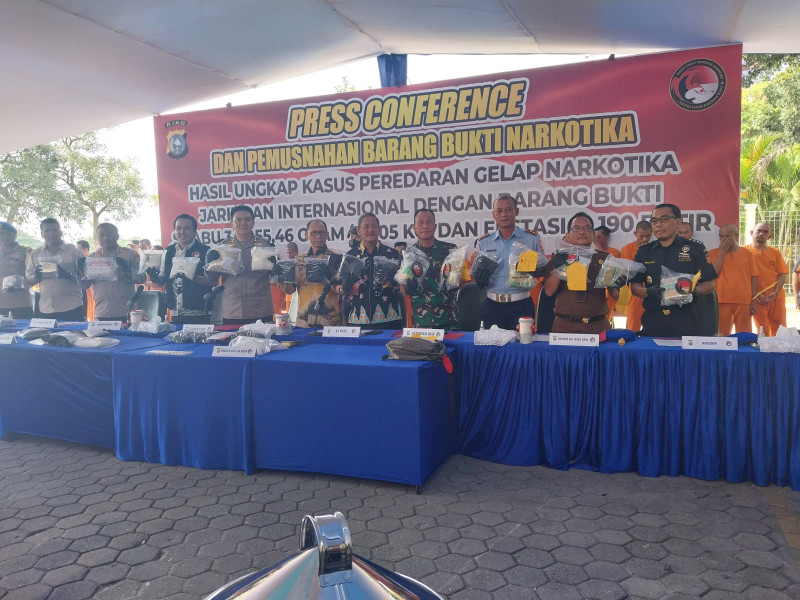 Selamatkan 340.656 Jiwa, Polda Riau Musnahkan Narkotika Senilai Rp 34,8 Miliar