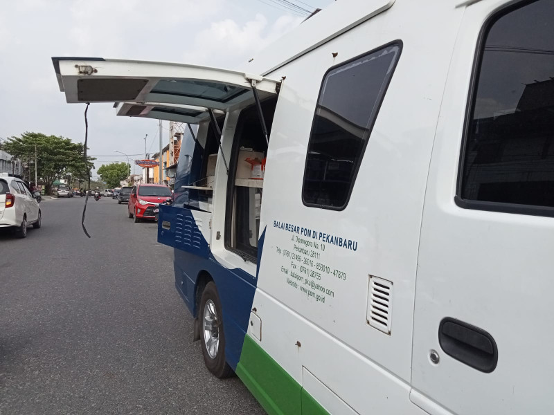 Tiga Hari Puasa, BPOM Pekanbaru Turun ke Kampar Cek Takjil