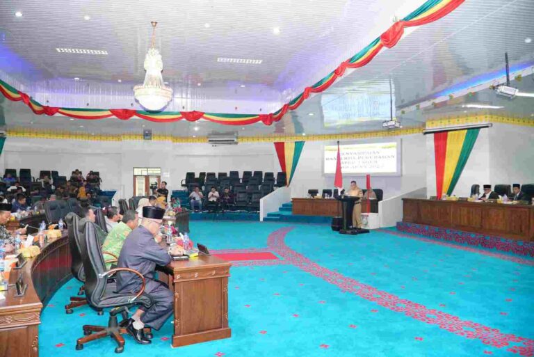 Paripurna DPRD Kampar Bahas Ranperda Perubahan APBD 2023