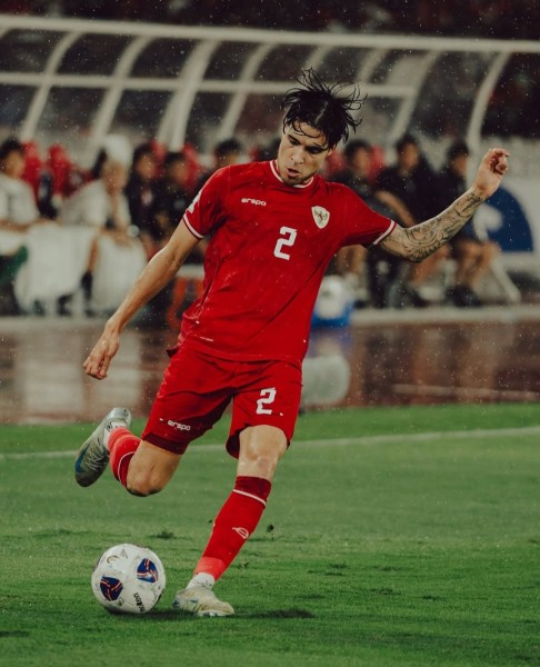 Kevin Diks Yakin Indonesia Mampu Tumbangkan Australia & Bahrain Berkat Kluivert
