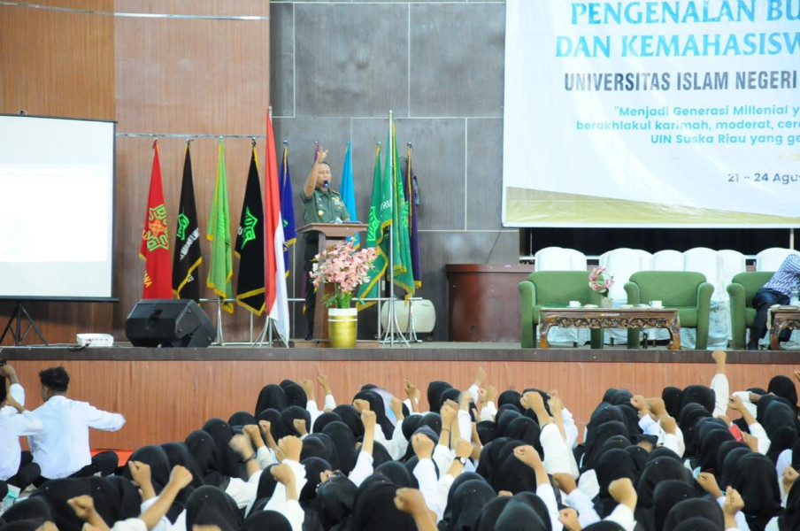 Danrem Berikan Materi Wawasan Kebangsaan dan Kesadaran Bela Negara Pada Mahasiswa UIN Suska Riau