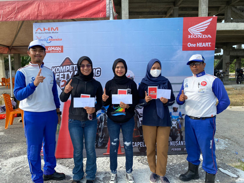 Capella Honda Gelar Kompetisi Regional Instruktur Safety Riding Advisor Community 2023